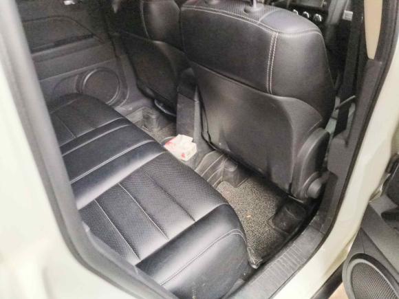 [上海·浙A] 二手Jeep指南者2014款 2.4L 四驱运动版