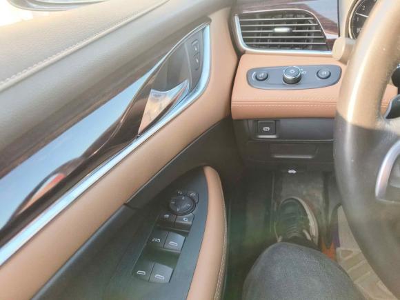 [苏州·苏E] 二手别克君越2018款 28T 精英型