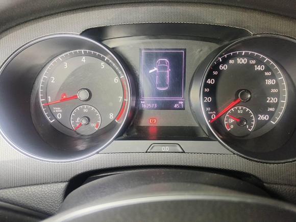 [青岛·鲁K] 二手大众高尔夫·嘉旅2016款 230TSI 自动进取型