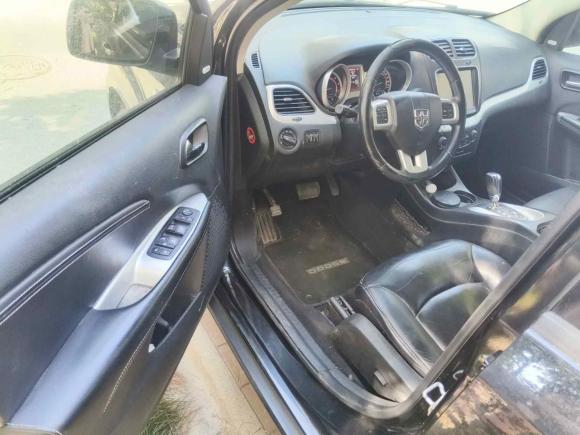 [苏州·苏E] 二手道奇酷威2013款 2.4L 两驱尊尚版