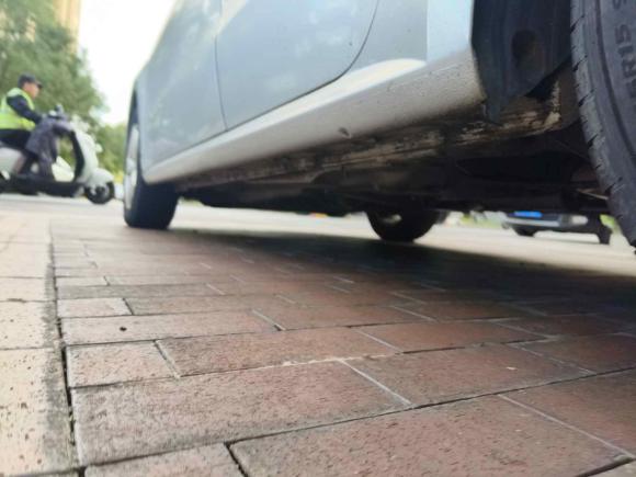 [上海·沪C] 二手大众朗逸2013款 改款经典 1.6L 自动风尚版