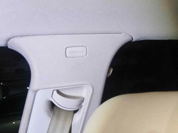 [成都·川A] 二手奥迪奥迪A6L2011款 2.0 TFSI 自动标准型