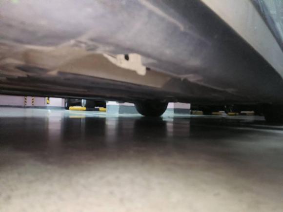 [南京·苏A] 二手雪铁龙雪铁龙C52013款 2.0L 自动尊享型