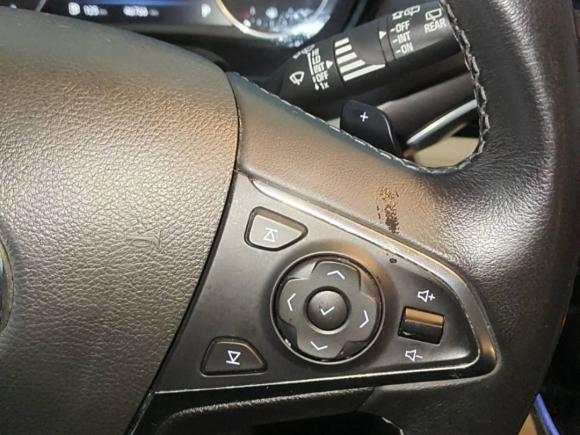 [武汉·鄂A] 二手别克别克GL82023款 陆上公务舱 尊贵型