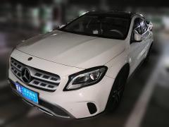 [南昌·赣A] 奔驰奔驰GLA2017款 GLA 200 时尚型