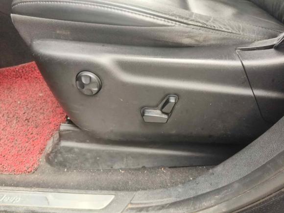 [武汉·鄂A] 二手Jeep大切诺基2012款 3.6L 旗舰导航版