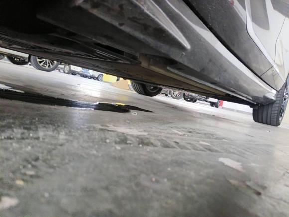 [武汉·鄂A] 二手岚图汽车岚图追光2024款 PHEV 四驱超长续航旗舰版