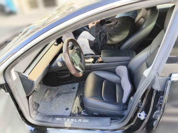 [上海·沪A] 二手特斯拉Model 32020款 标准续航后驱升级版