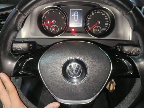 [广州·粤A] 二手大众高尔夫2014款 1.6L 自动舒适型