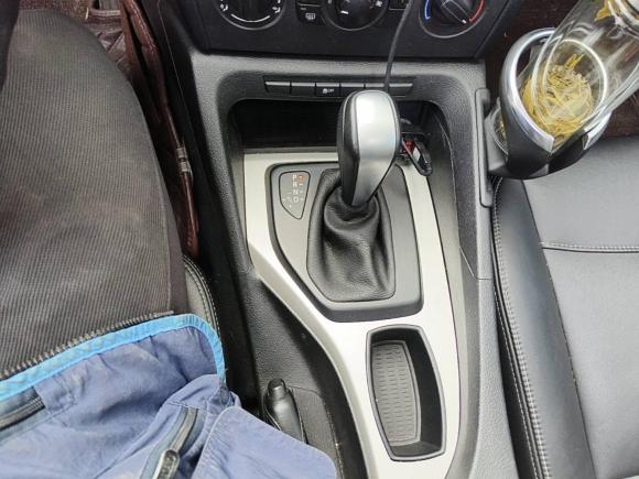 [芜湖·皖B] 二手宝马宝马X12012款 sDrive18i 时尚型