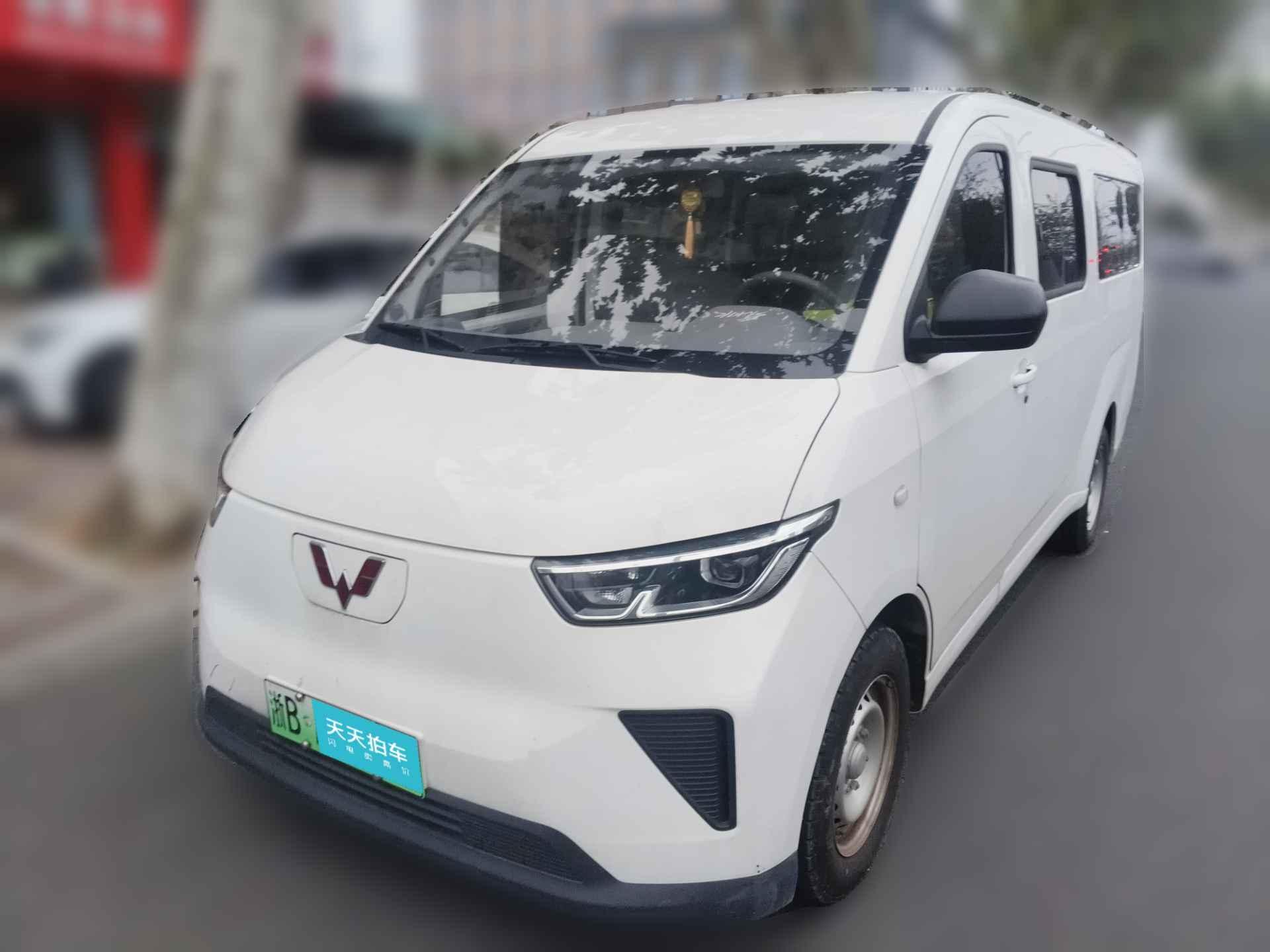 [宁波·浙B] 五菱汽车五菱扬光2024款 300km 舒适型客车版 75kW