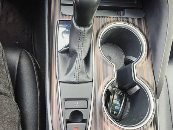 [武汉·鄂A] 二手丰田凯美瑞2018款 2.0G 豪华版