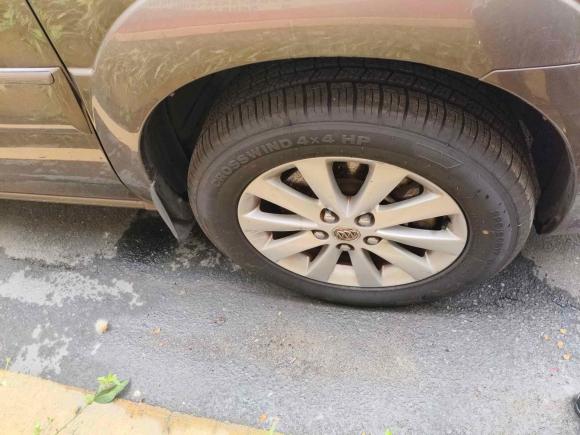 [广州·粤A] 二手别克别克GL82014款 2.4L 经典版