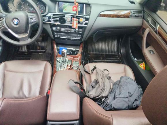 [上海·沪J] 二手宝马宝马X32014款 xDrive20i X设计套装