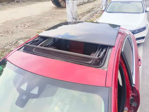 [上海·沪B] 二手捷豹捷豹XE2017款 2.0T 200PS R-Sport