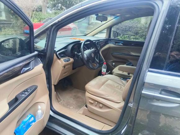 [上海·沪A] 二手别克别克GL82017款 ES 28T 尊享型 国V