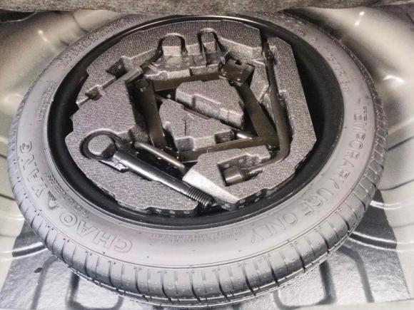 [合肥·湘A] 二手长安长安UNI-V2022款 1.5T 运动版