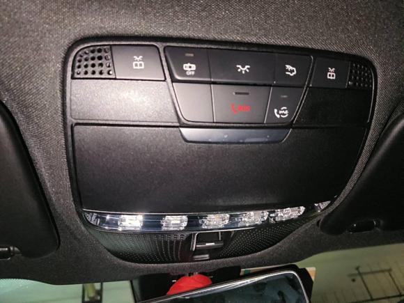 [武汉·鄂A] 二手奔驰奔驰GLC2021款 GLC 260 L 4MATIC 动感型