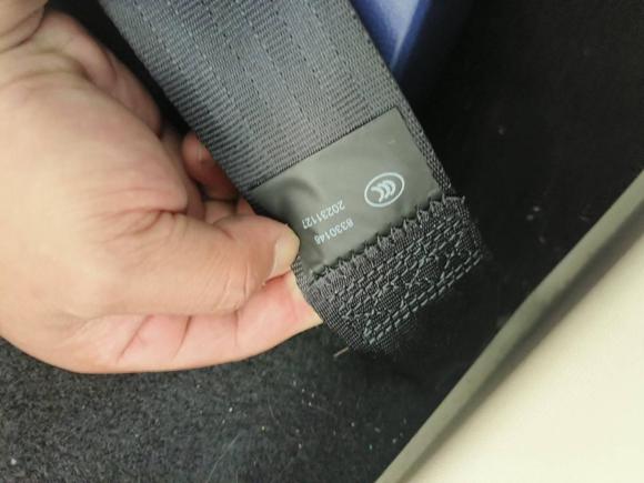 [苏州·苏E] 二手五菱汽车宏光MINIEV2024款 第三代 215km 进阶版