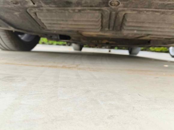 [青岛·鲁B] 二手大众辉腾2011款 3.6L V6 4座加长Individual版