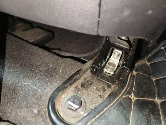 [南京·苏A] 二手众泰众泰SR92017款 2.0T 自动极致之心版