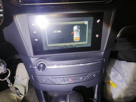 [武汉·鄂A] 二手标致标致4082014款 1.8L 自动豪华版