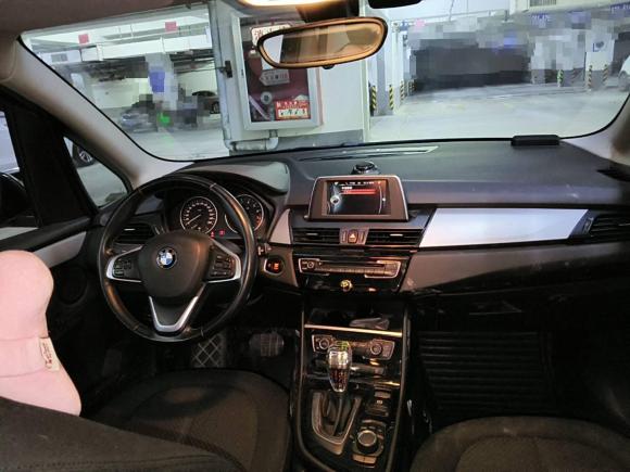 [无锡·苏B] 二手宝马宝马2系多功能旅行车2015款 218i 领先型