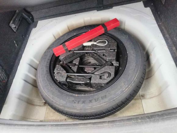 [上海·沪D] 二手名爵名爵ZS2017款 1.5L 自动豪华版