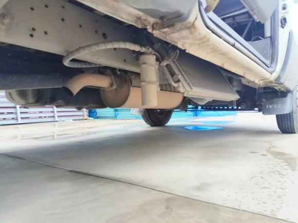 [常州·苏A] 二手依维柯依维柯褒迪2013款 2.5T-A37 客货两用高顶