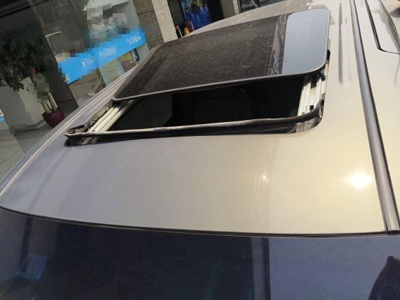 [广州·粤A] 二手别克别克GL82018款 28T 豪华型 国VI