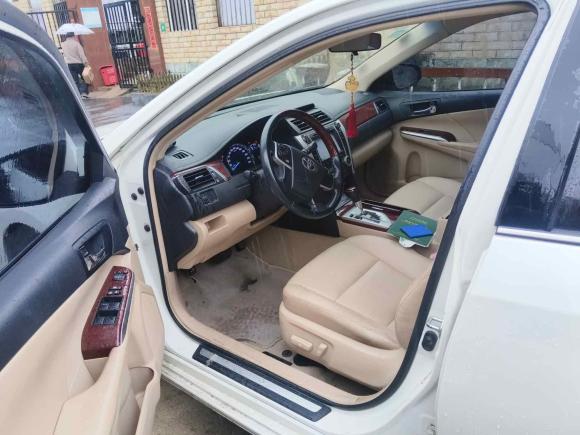 [上海·沪C] 二手丰田凯美瑞2013款 2.5G 舒适版