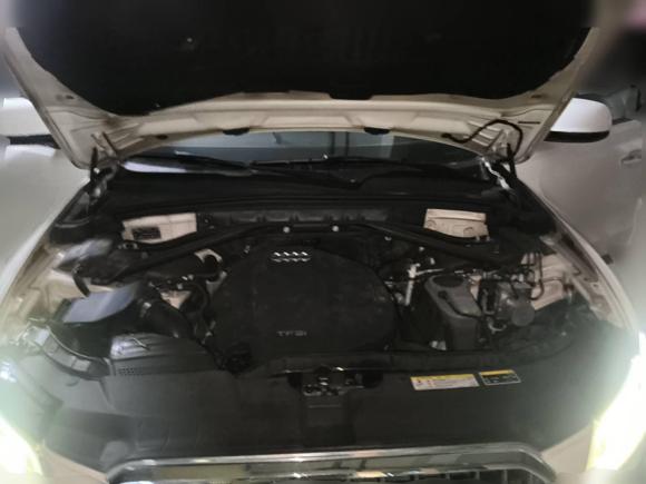 [武汉·鄂A] 二手奥迪奥迪Q52016款 40 TFSI 进取型