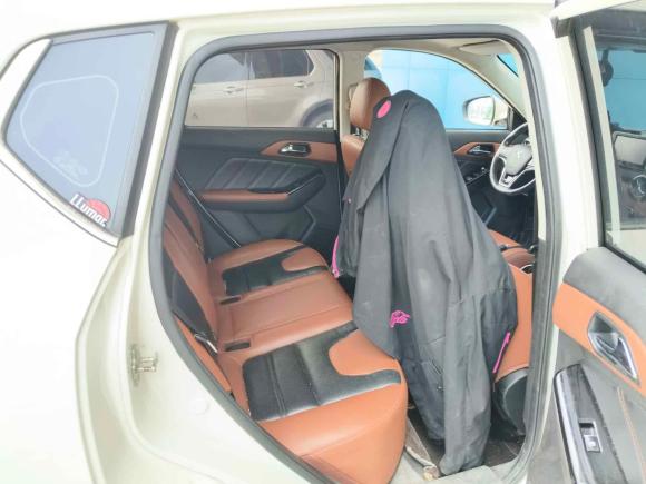 [南昌·赣A] 二手北京汽车绅宝X352016款 1.5L 自动豪华版