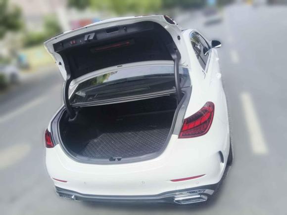 [南京·苏A] 二手奔驰奔驰C级2023款 改款二 C 260 L 运动版