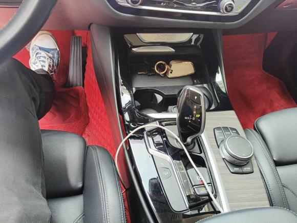 [深圳·粤B] 二手宝马宝马X32018款 xDrive28i 豪华套装 国VI