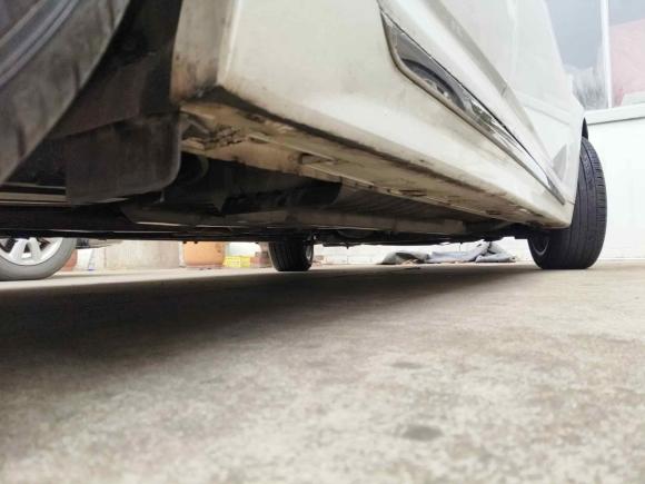 [南通·苏F] 二手起亚起亚K52015款 2.0L 自动LUX