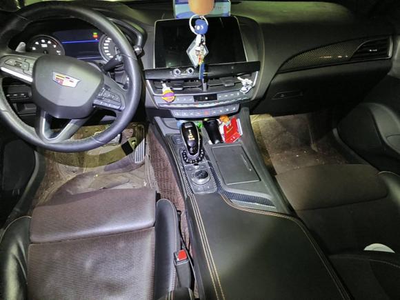 [济南·鲁A] 二手凯迪拉克凯迪拉克CT52020款 28T 铂金运动版