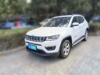 Jeep指南者2017款 200T 自动家享版