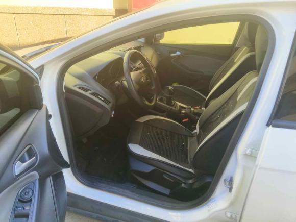 [青岛·鲁B] 二手福特福克斯2012款 两厢 1.6L 手动舒适型