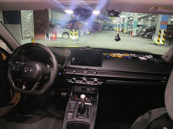 [广州·粤A] 二手本田型格2023款 HATCHBACK 240TURBO 手动专属版