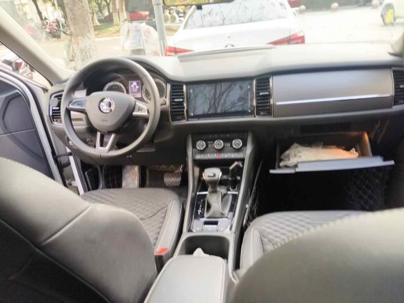 [上海·沪D] 二手斯柯达柯迪亚克2018款 改款 TSI330 5座两驱舒适版