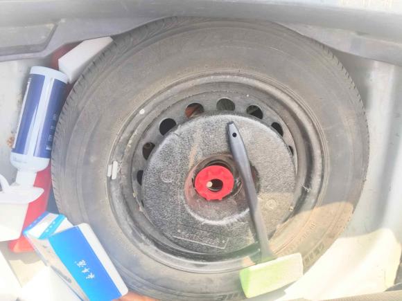 [西安·陕U] 二手丰田雷凌2016款 双擎 1.8H GS E-CVT精英天窗版