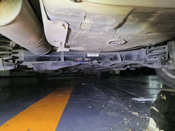 [成都·川A] 二手标致标致30082015款 2.0L 自动潮流版