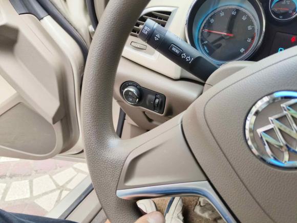 [上海·沪A] 二手别克英朗2013款 GT 1.6L 自动时尚版