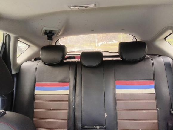 [杭州·浙A] 二手奔腾奔腾X802016款 2.0L 自动舒适型