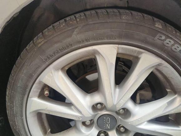 [广州·粤R] 二手现代朗动2015款 1.6L 自动时尚型