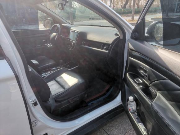 [济南·鲁A] 二手三菱欧蓝德2019款 2.0L 两驱畅享版 7座 国VI