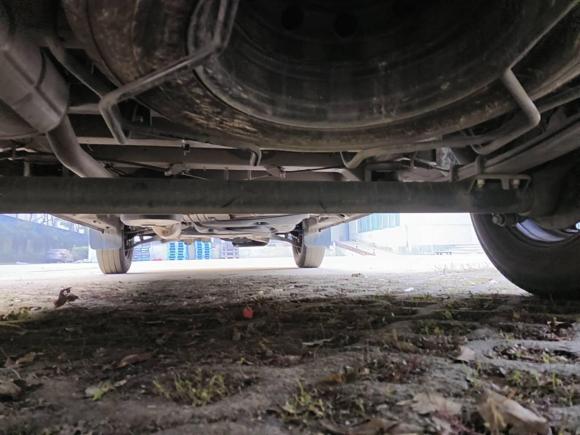 [上海·沪D] 二手上汽大通MAXUS新途V802021款 2.0T 手动经典傲运通短轴中顶5/6座