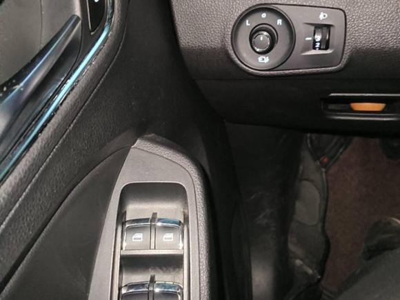 [上海·皖H] 二手荣威荣威RX52019款 20T 两驱自动4G互联铂金版