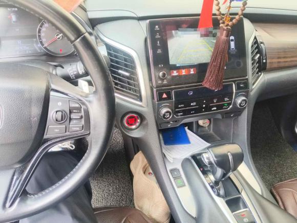 [杭州·浙A] 二手本田冠道2017款 240TURBO 两驱尊享版